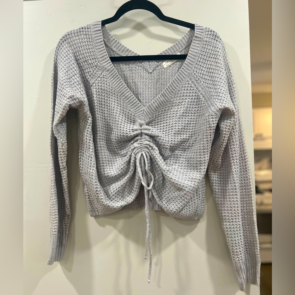 Full Circle Trends Gray Knit Sweater with Drawstring Detail - Size Med